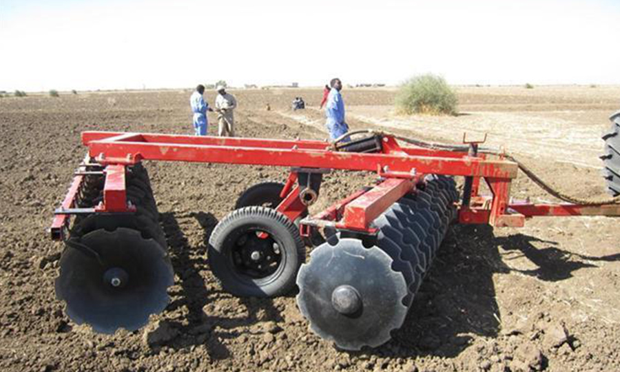 Our Kenyan customer purchased a heavy harrow for use in the field